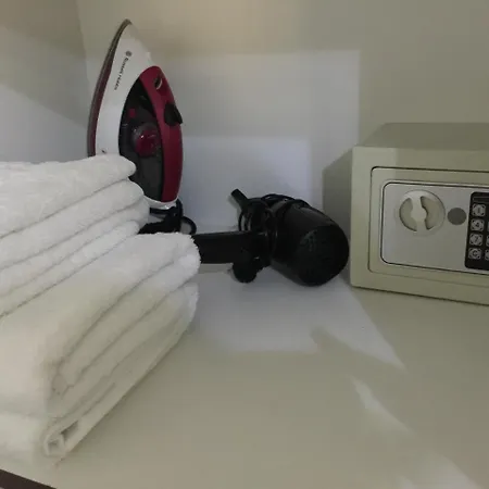 Large Holiday Apartments Apartmán Larnaca