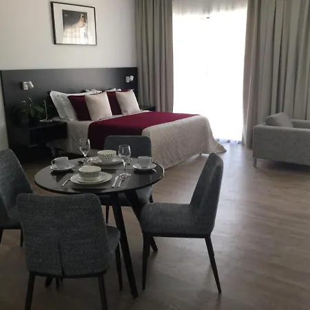 Large Holiday Apartments Apartmán Larnaca