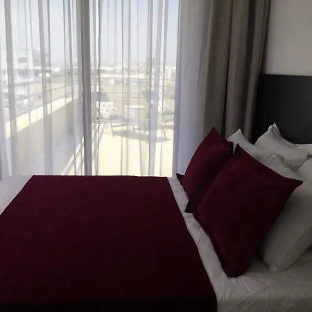 Apartmán Large Holiday Apartments *